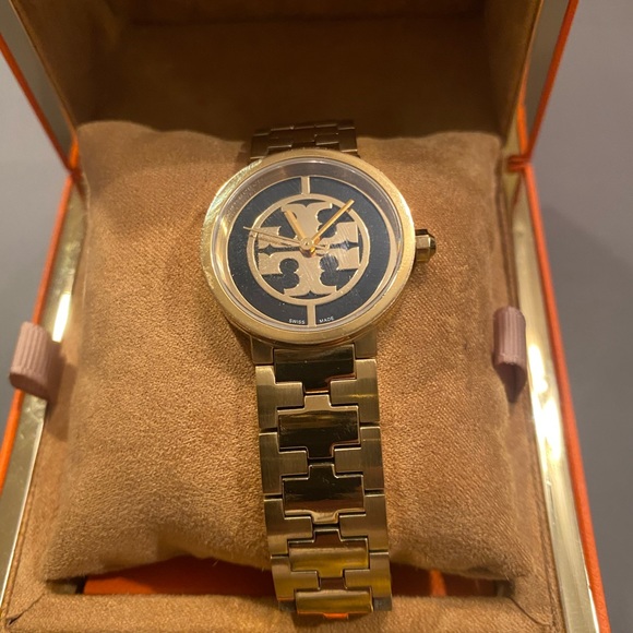 COPY - Tory Burch watch main image 2